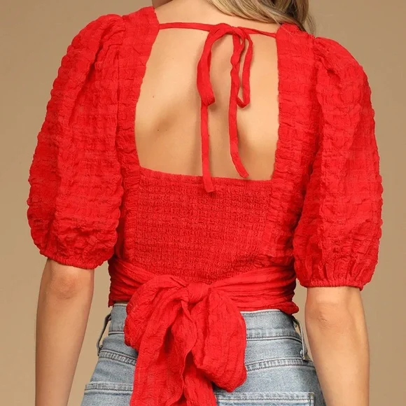 Lulus love of sunshine red puff sleeve wrap crop top NWT size medium - Picture 6 of 9